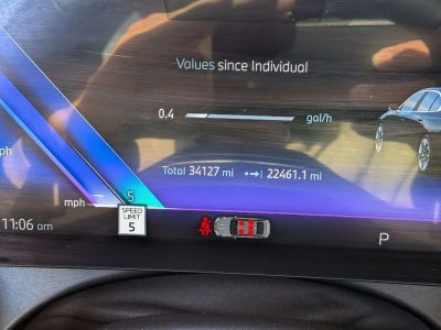 2025 BMW 5 Series - Photo 28