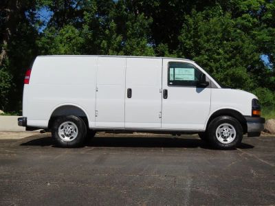 2026 Chevrolet Express 2500 — side profile view