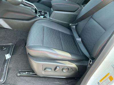 2026 Chevrolet Colorado — photo 8 view