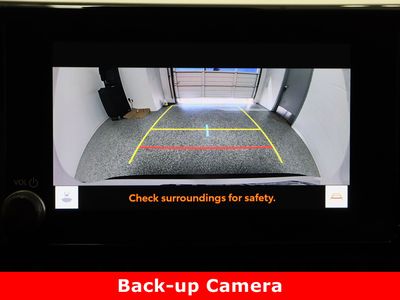 2024 Toyota RAV4 AWD — photo 19 view