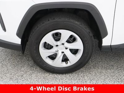 2024 Toyota RAV4 AWD — photo 11 view