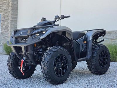 2026 Can-Am Outlander XT 700 - Photo 2