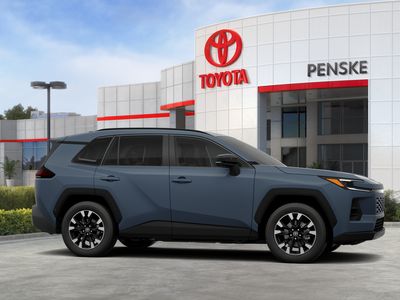 2026 Toyota RAV4 - Photo 13