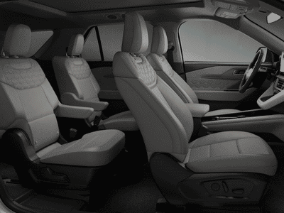 2026 Ford Explorer — photo 28 view