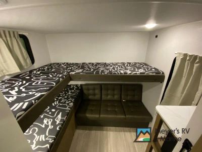 2026 Forest River RV Wildwood X-Lite - Photo 25