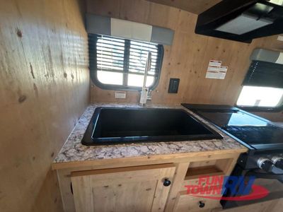 2025 Sunset Park RV Sun Lite - Photo 18