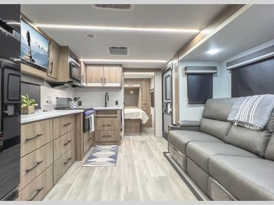 2024 Grand Design Imagine - Photo 2