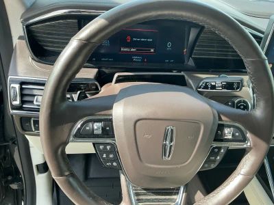 2022 Lincoln Navigator — photo 13 view