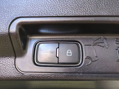 2023 Ford Explorer - Photo 15