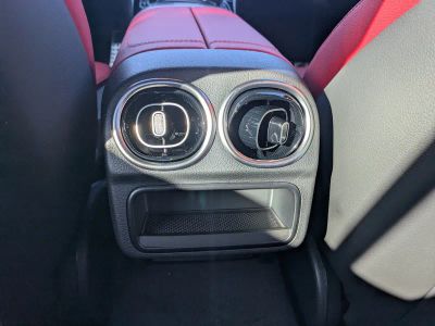 2026 Mercedes-Benz C-Class — photo 15 view