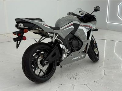 2026 Honda CBR600RR - Photo 9