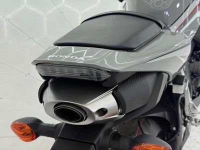 2026 Honda CBR600RR - Photo 2
