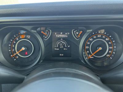 2026 Jeep Wrangler — photo 19 view