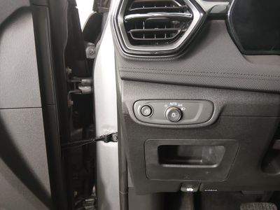 2025 Chevrolet Trailblazer — photo 13 view