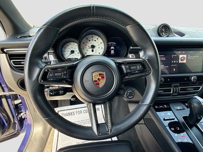 2023 Porsche Macan - Photo 38