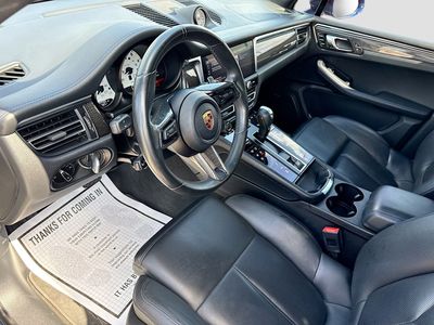 2023 Porsche Macan - Photo 25