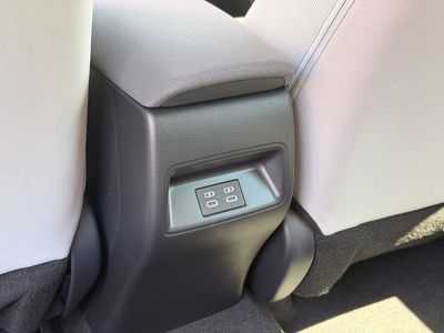 2026 Toyota Corolla LE — photo 15 view