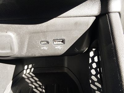2025 Chevrolet Trailblazer - Photo 17