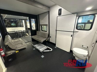 2026 Jayco Seismic - Photo 39