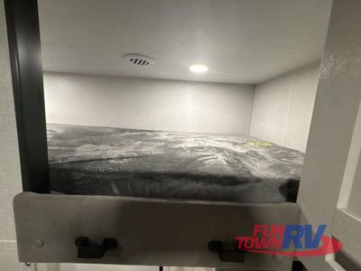 2026 Jayco Seismic - Photo 40