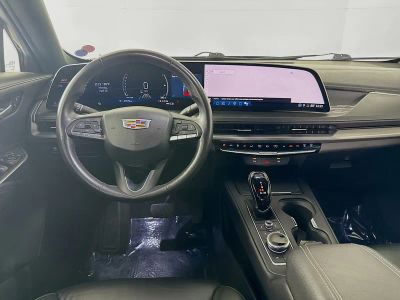 2024 Cadillac XT4 — photo 23 view