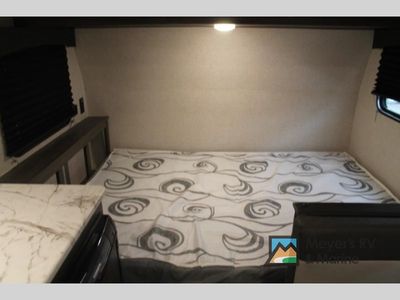 2021 Coachmen RV Viking Saga — photo 20 view