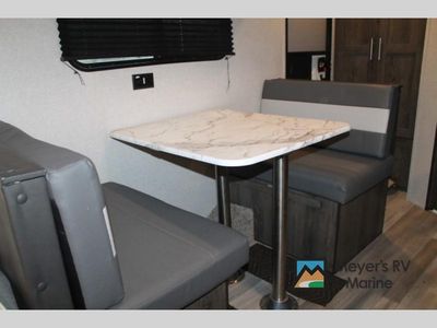 2021 Coachmen RV Viking Saga — photo 13 view