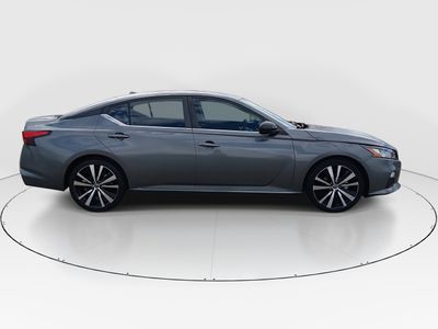 2021 Nissan Altima - Photo 8