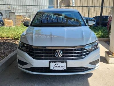 2021 Volkswagen Jetta — side profile view