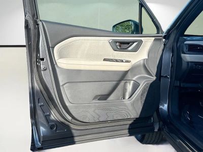 2026 Subaru Forester — photo 21 view