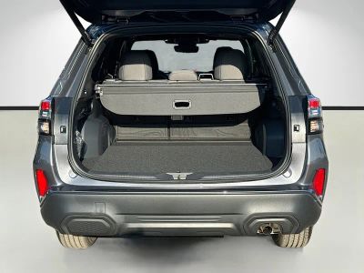 2026 Subaru Forester — photo 12 view