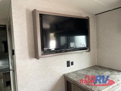 2023 CrossRoads RV Sunset Trail - Photo 12