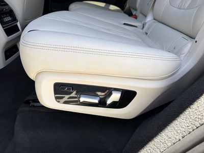 2022 BMW X7 - Photo 23