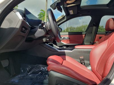 2023 BMW 3 Series - Photo 19