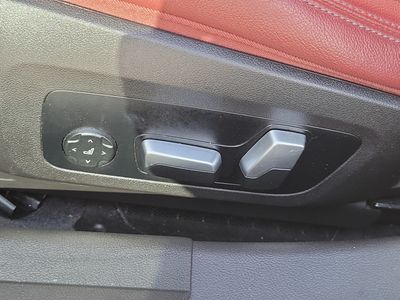 2023 BMW 3 Series - Photo 21