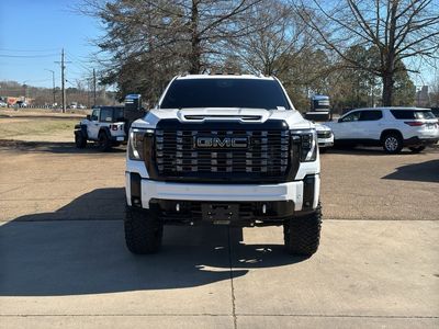 2025 GMC Sierra 3500 HD - Photo 2