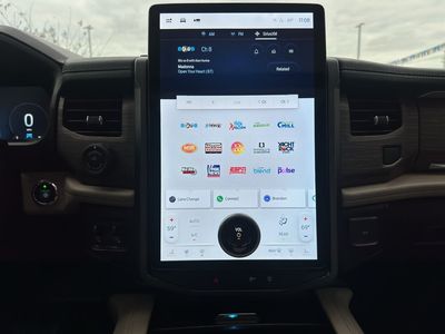 2023 Ford Expedition - Photo 15