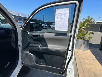 2017 Toyota Tacoma Access Cab - Photo 13
