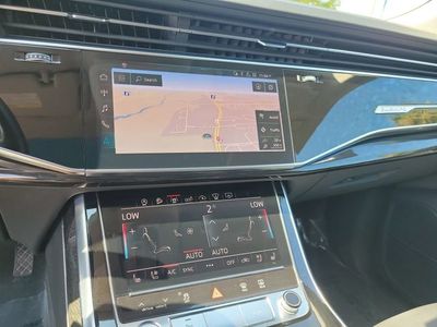 2019 Audi Q8 - Photo 18