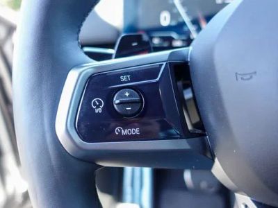 2024 BMW 5 Series — photo 13 view