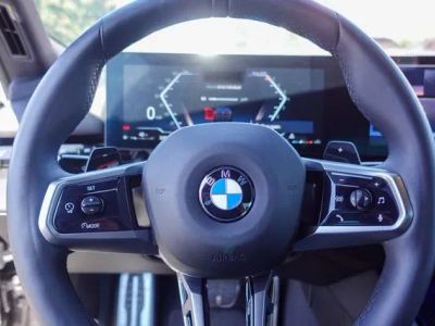 2024 BMW 5 Series — photo 12 view