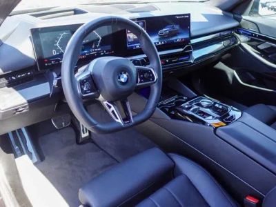 2024 BMW 5 Series — photo 11 view