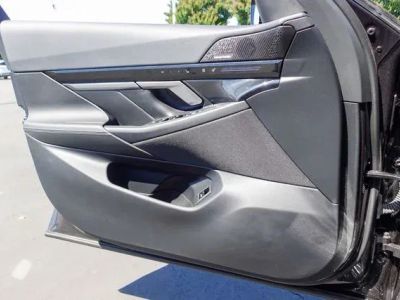 2024 BMW 5 Series — photo 19 view