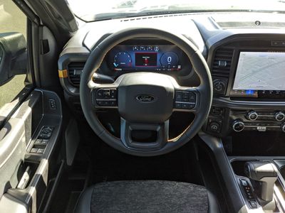 2025 Ford F-150 - Photo 13