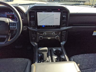 2025 Ford F-150 - Photo 14