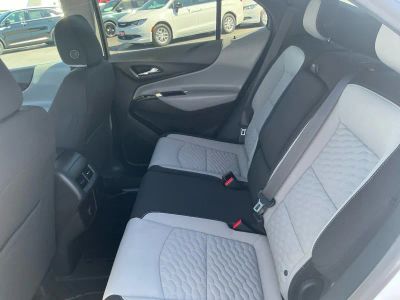 2018 Chevrolet Equinox — photo 16 view