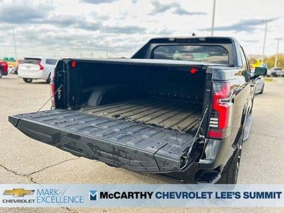 2024 Chevrolet Silverado EV - Photo 10