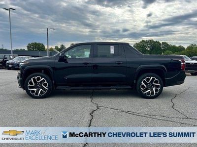 2024 Chevrolet Silverado EV - Photo 8
