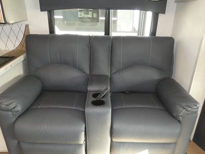 2026 NeXus RV Viper - Photo 13