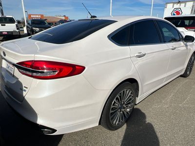 2017 Ford Fusion - Photo 2